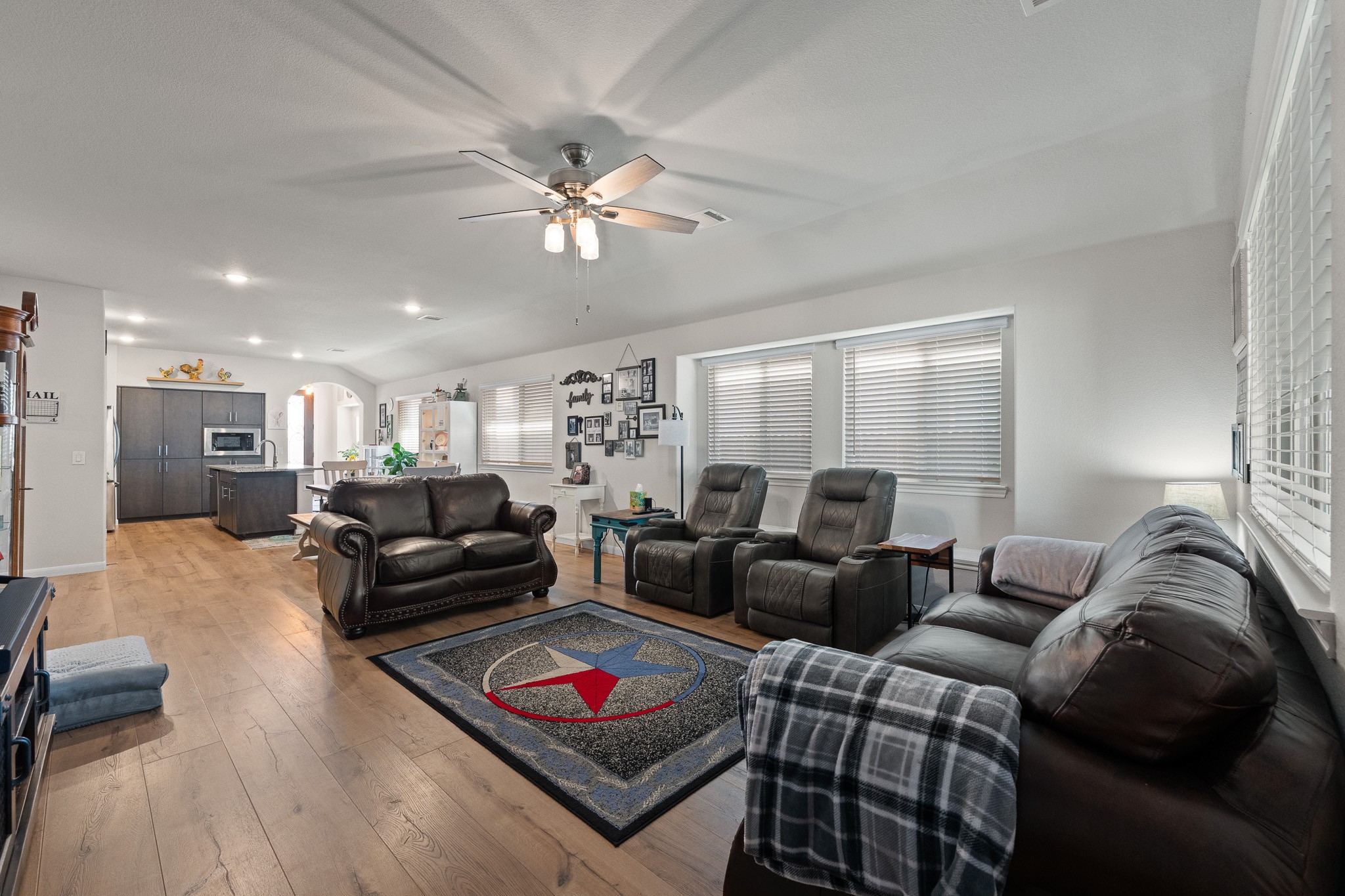1160 Country Glen Drive Godley TX 76044