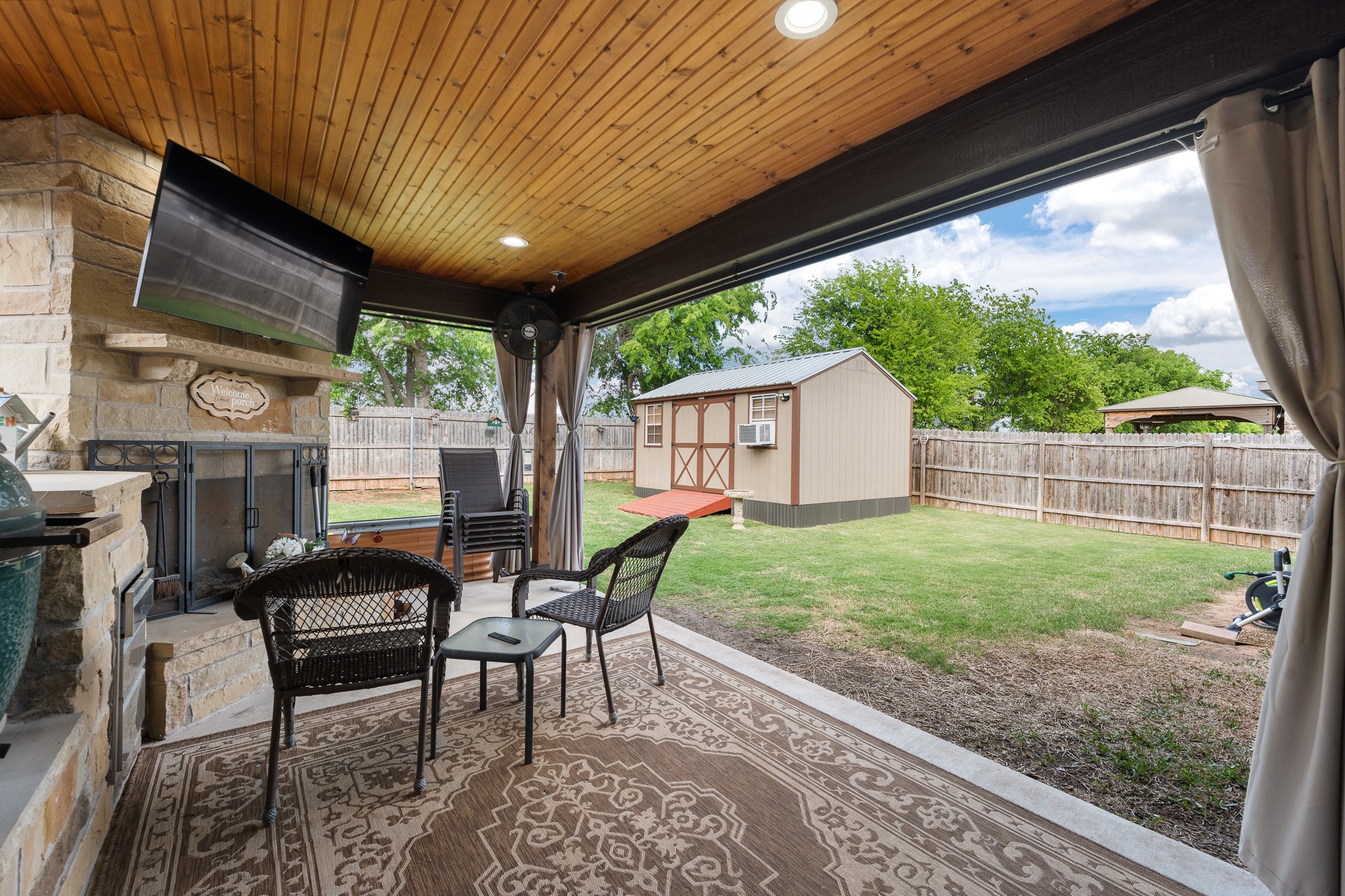 1160 Country Glen Drive Godley TX 76044