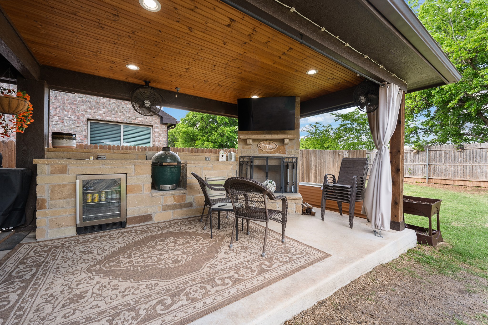 1160 Country Glen Drive Godley TX 76044