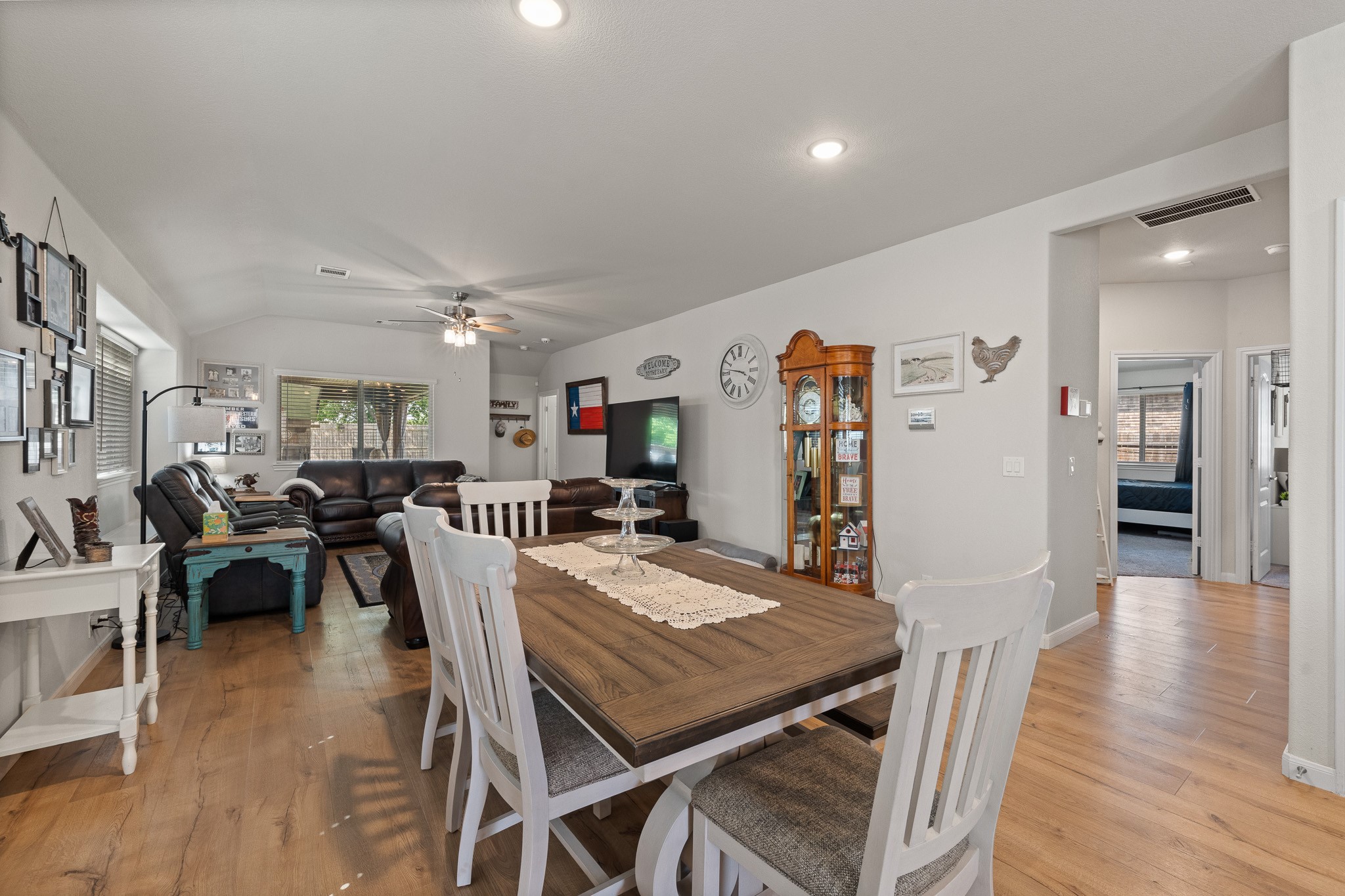1160 Country Glen Drive Godley TX 76044