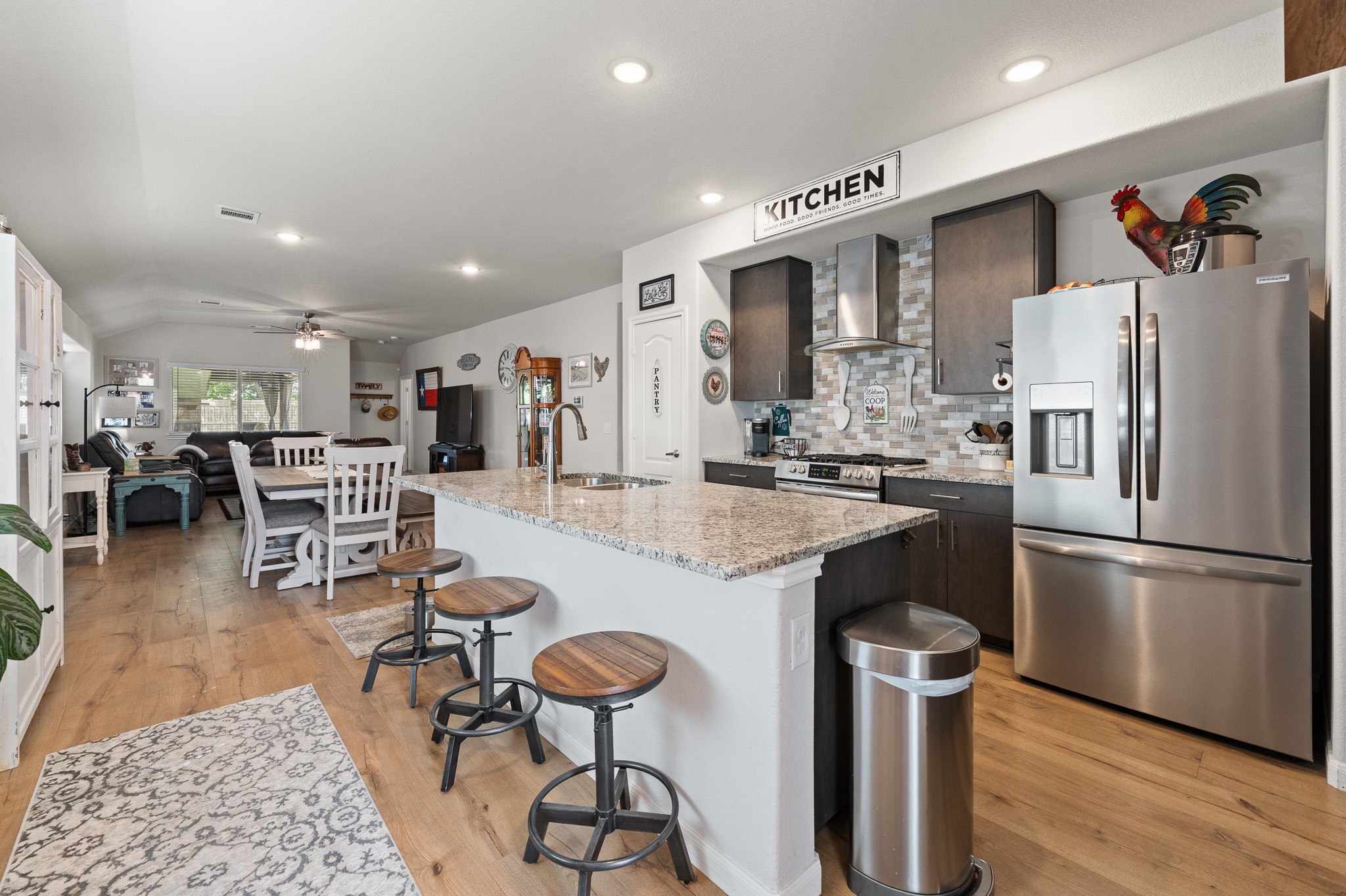 1160 Country Glen Drive Godley TX 76044