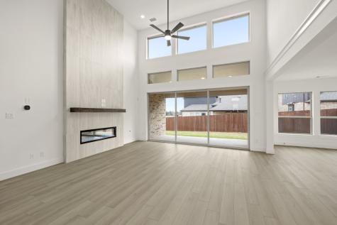 305 Lovett Lane Burleson TX 76028