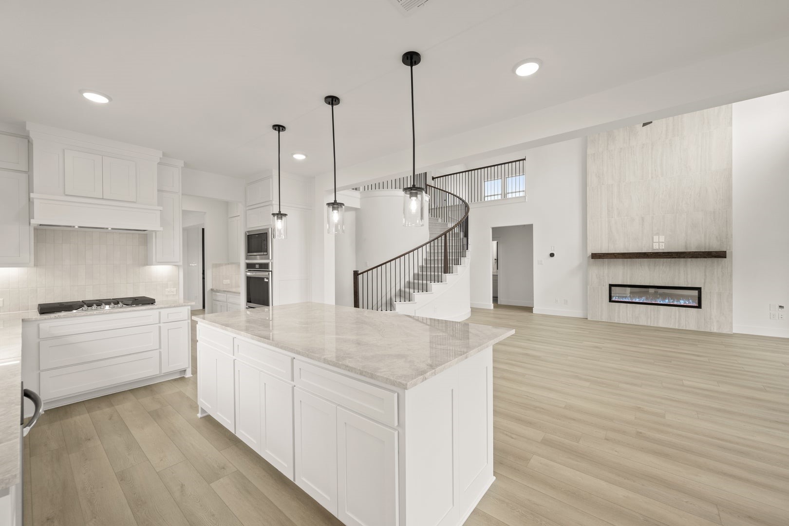 305 Lovett Lane Burleson TX 76028