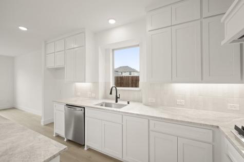 305 Lovett Lane Burleson TX 76028