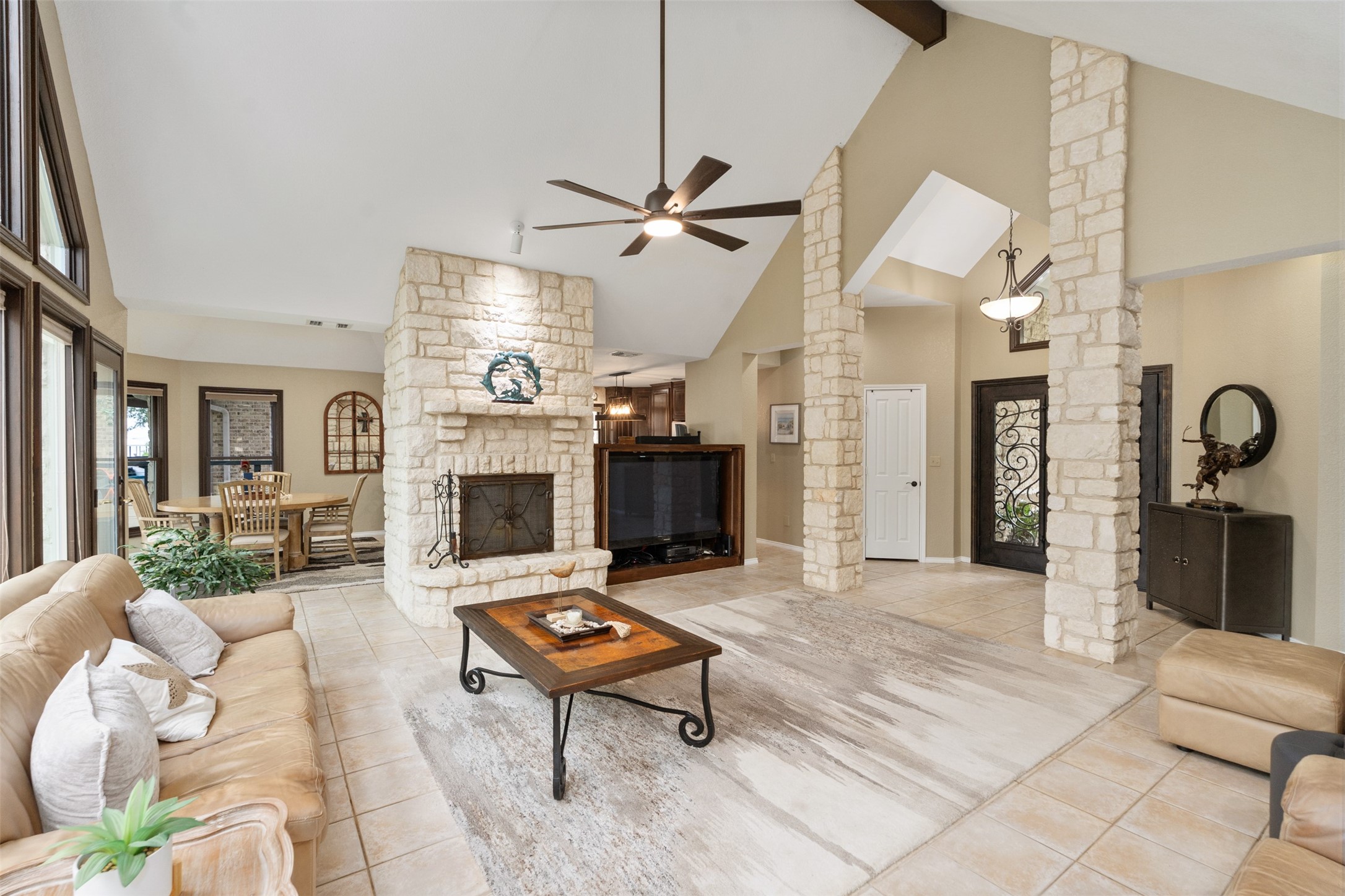 301 Northshore Trinidad TX 75163