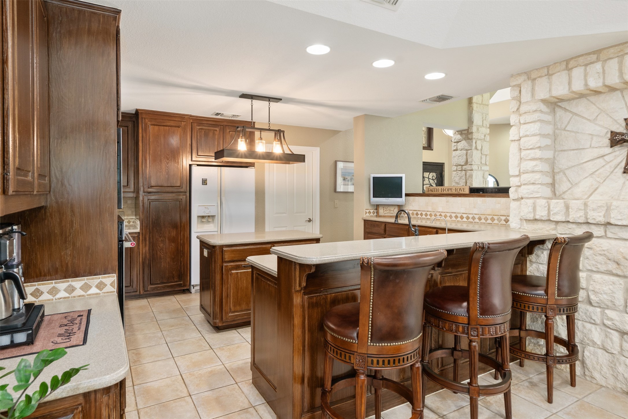 301 Northshore Trinidad TX 75163
