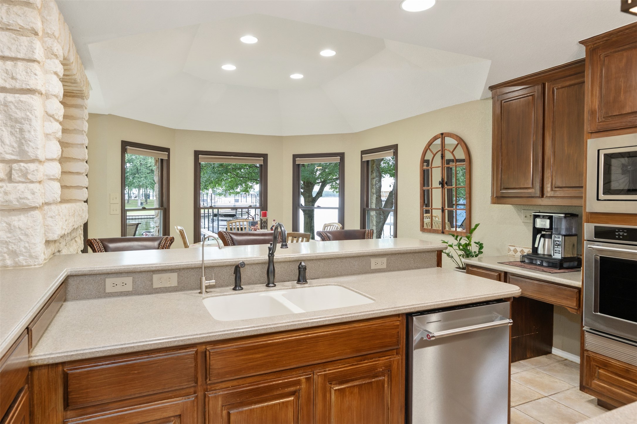 301 Northshore Trinidad TX 75163