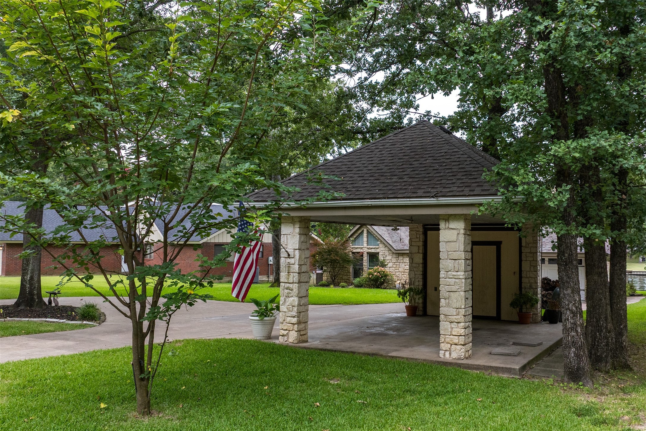 301 Northshore Trinidad TX 75163
