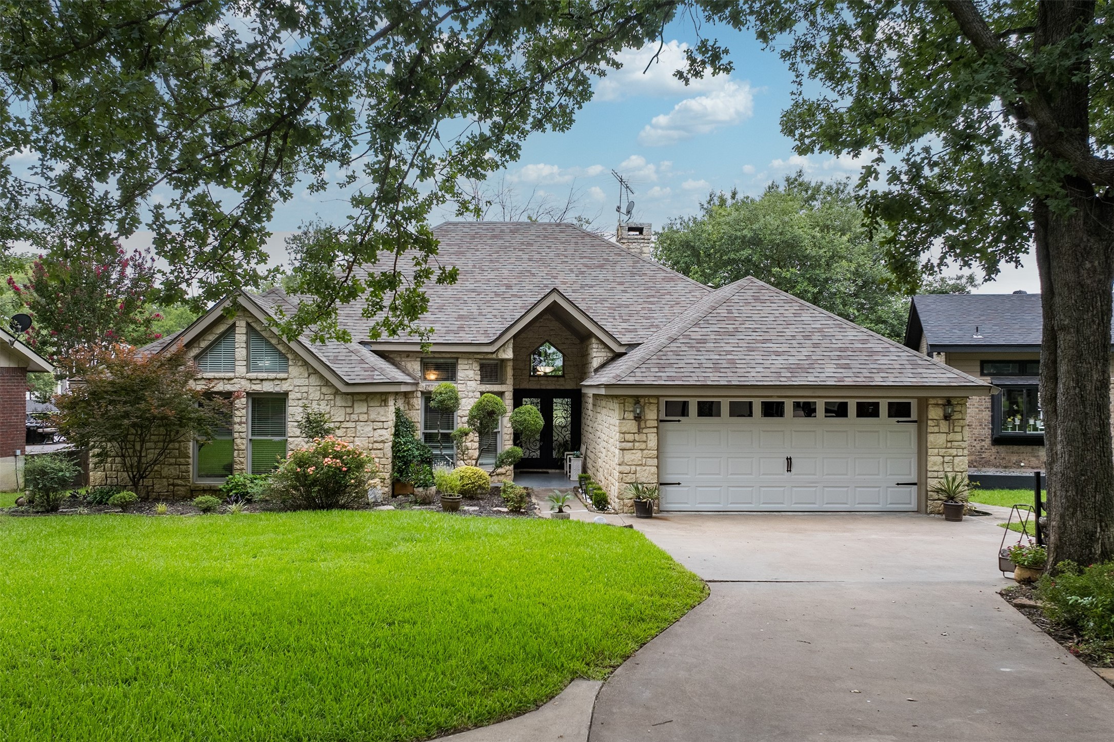 301 Northshore Trinidad TX 75163