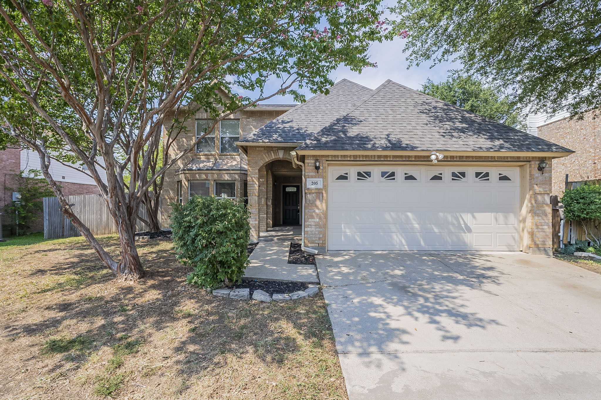 205 Kissimmee Drive Arlington TX 76002