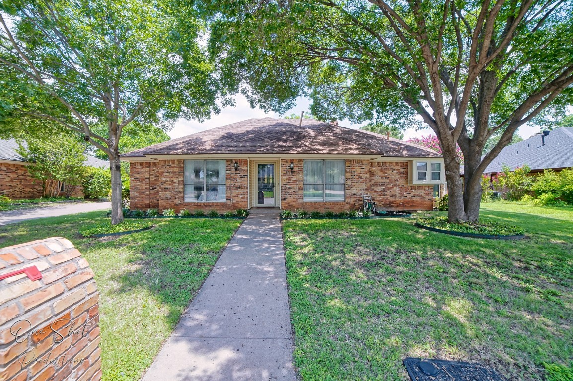 2710 Woodlake Drive Abilene TX 79606