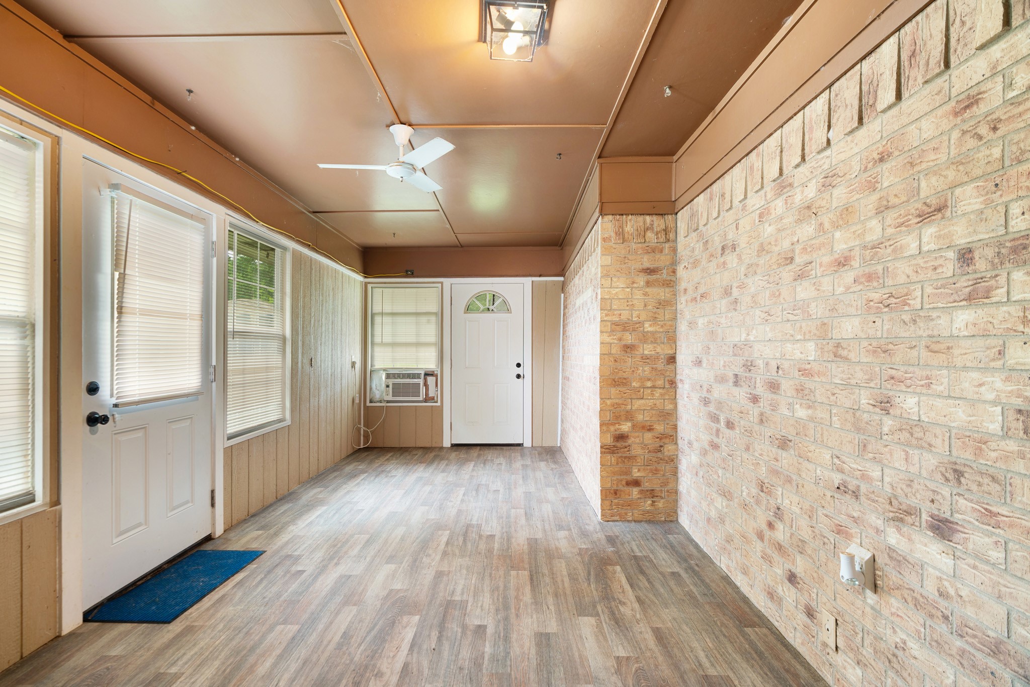 615 N Main Street Bogata TX 75417