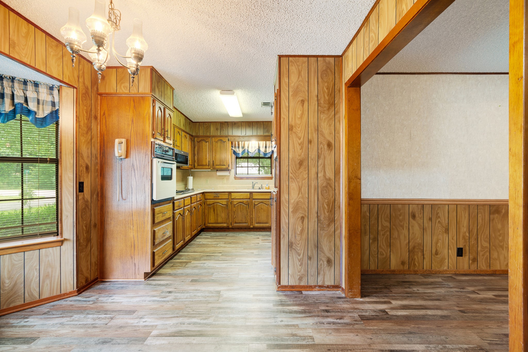 615 N Main Street Bogata TX 75417
