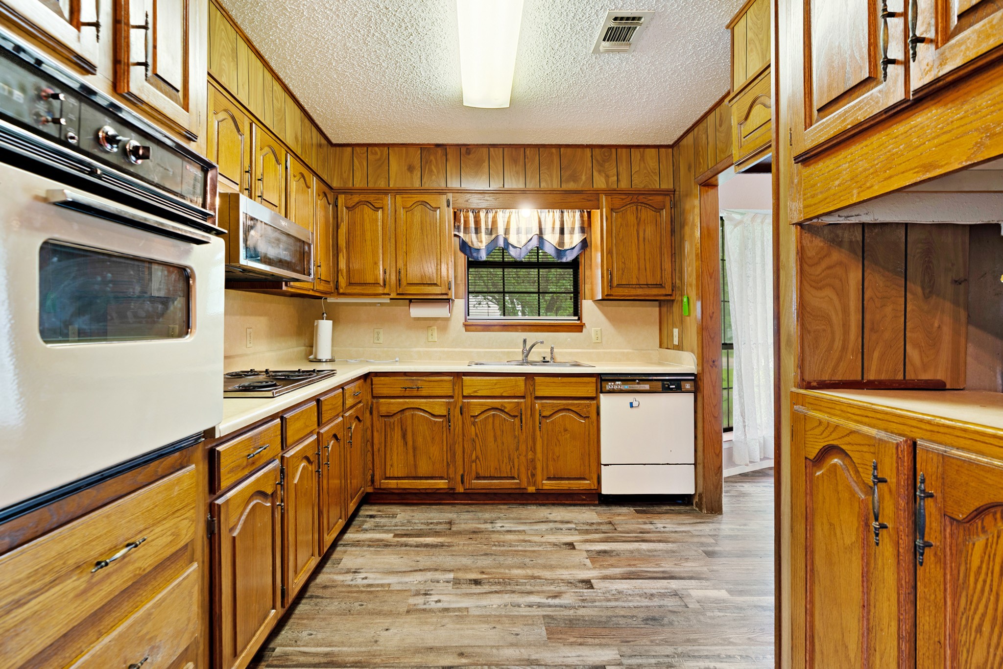 615 N Main Street Bogata TX 75417