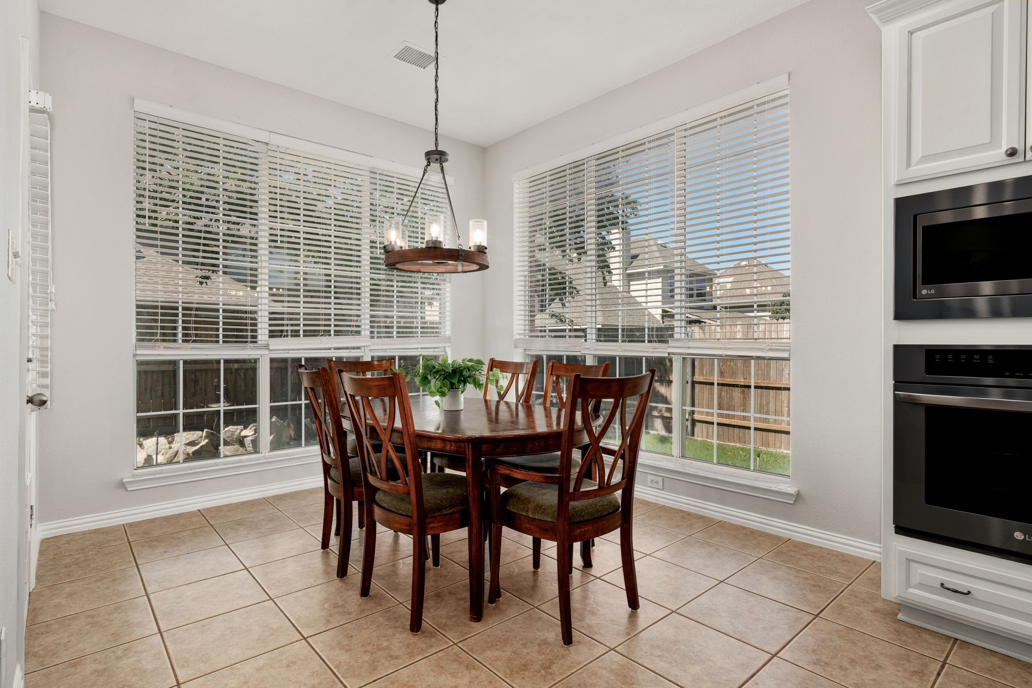 6411 Fieldcrest Lane Sachse TX 75048