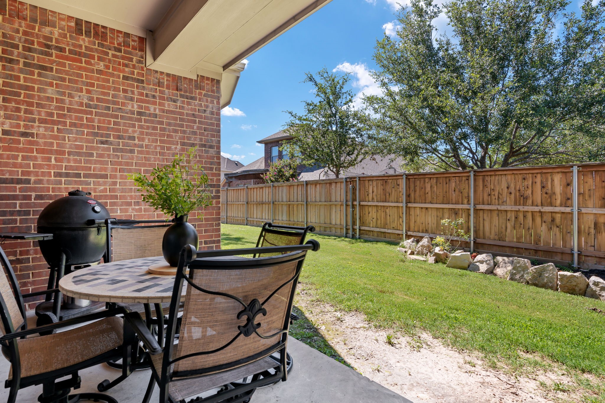 6411 Fieldcrest Lane Sachse TX 75048