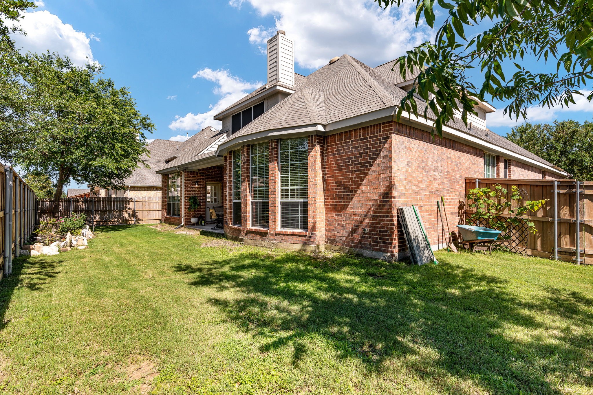6411 Fieldcrest Lane Sachse TX 75048