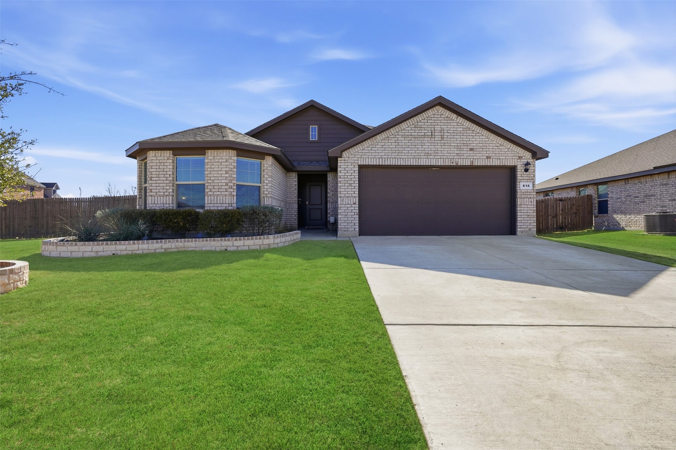 816 Durango Lane Cleburne TX 76033