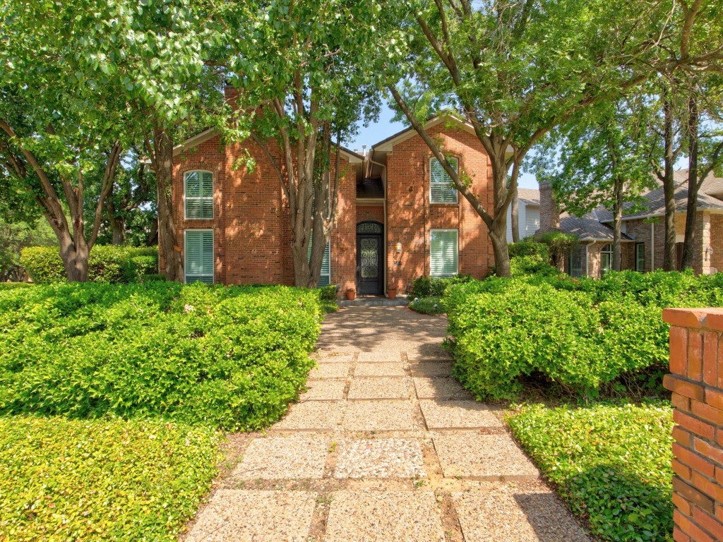 2300 Autumn Oaks Trail Arlington TX 76006