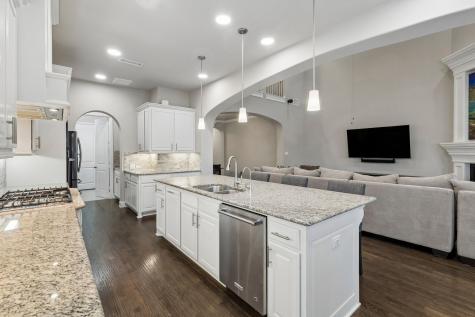 1119 Rolling Thunder Road Frisco TX 75036