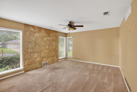 1608 Freeman Court Arlington TX 76013