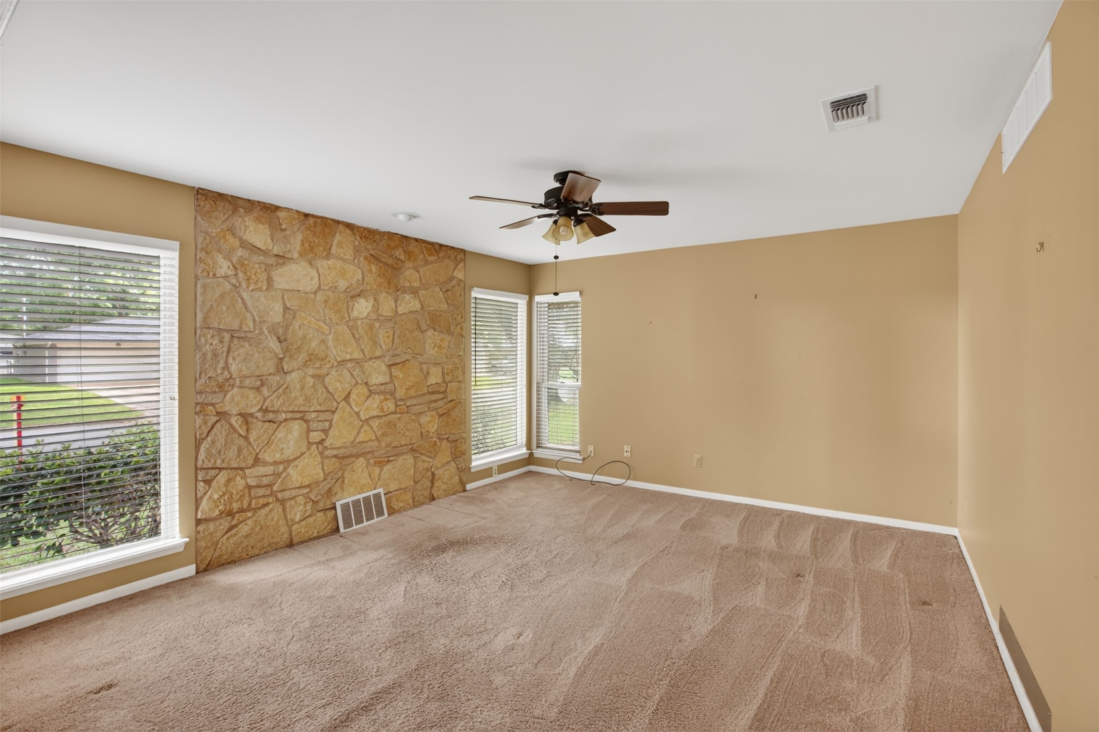 1608 Freeman Court Arlington TX 76013