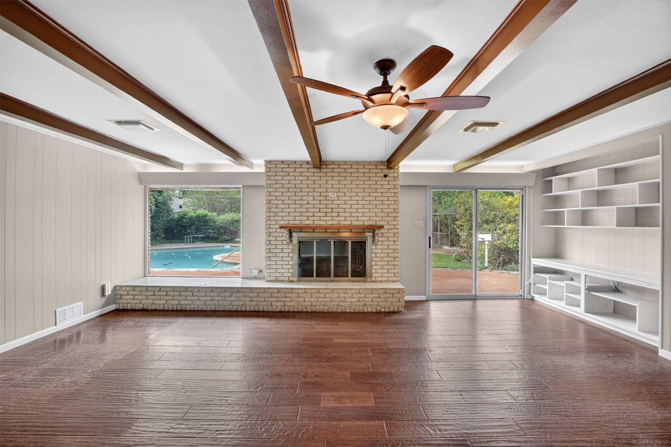 1608 Freeman Court Arlington TX 76013