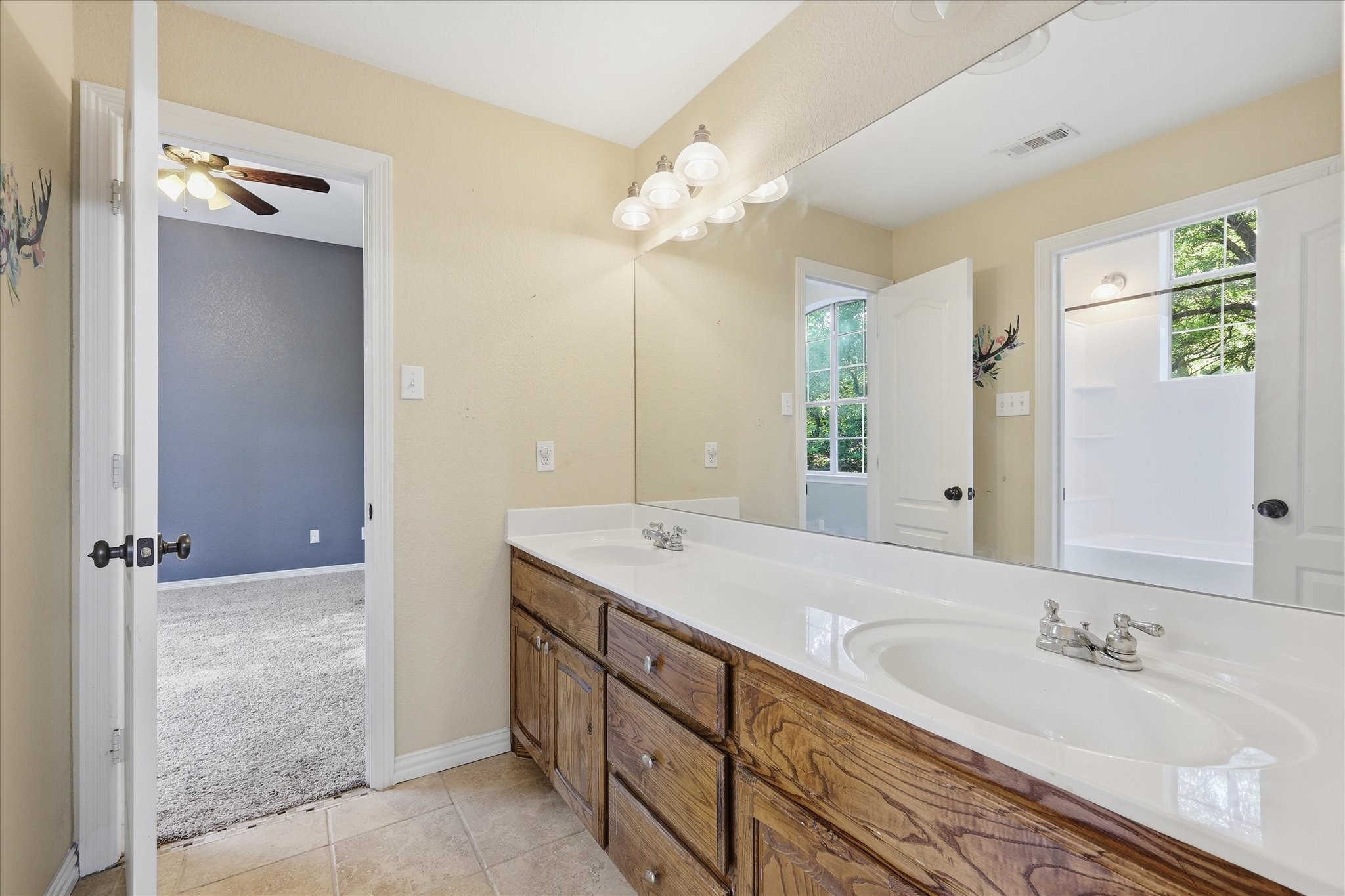 240 Grande Casa Road Waxahachie TX 75167