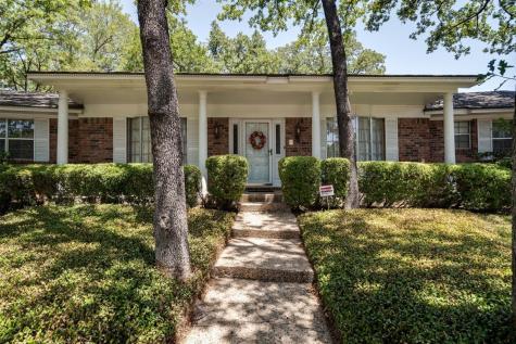 4401 Woodview Court Arlington TX 76013