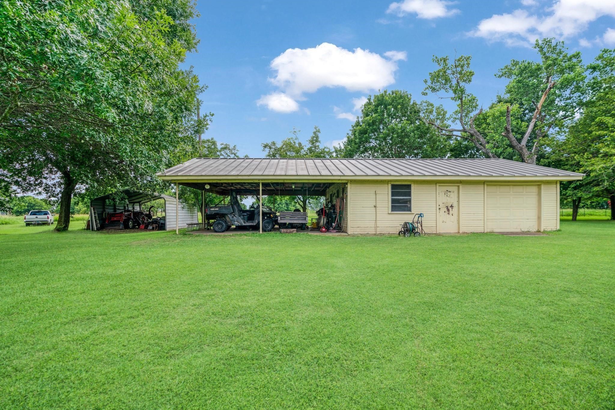 6951 Farm Road 1499 Sumner TX 75486