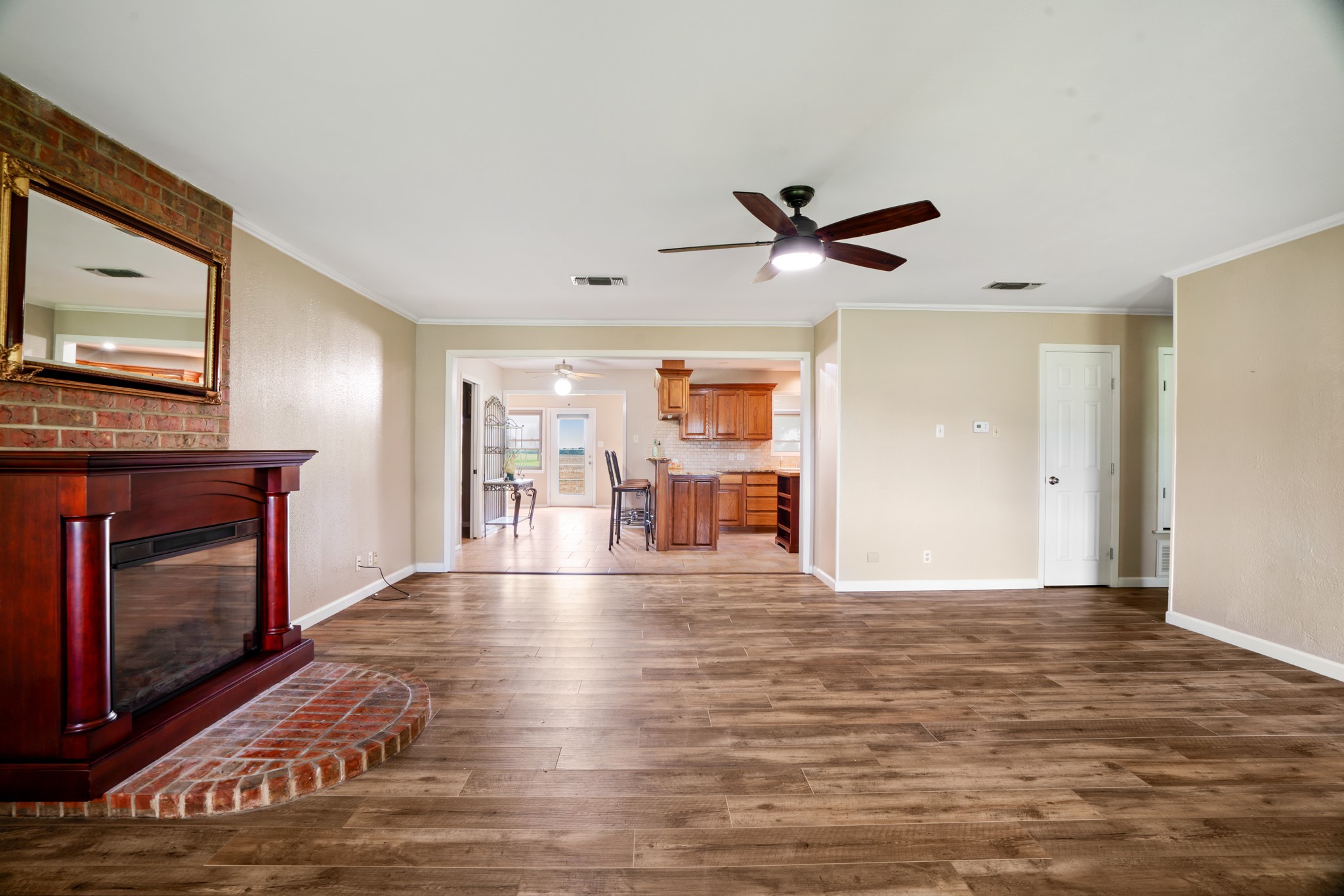 6951 Farm Road 1499 Sumner TX 75486