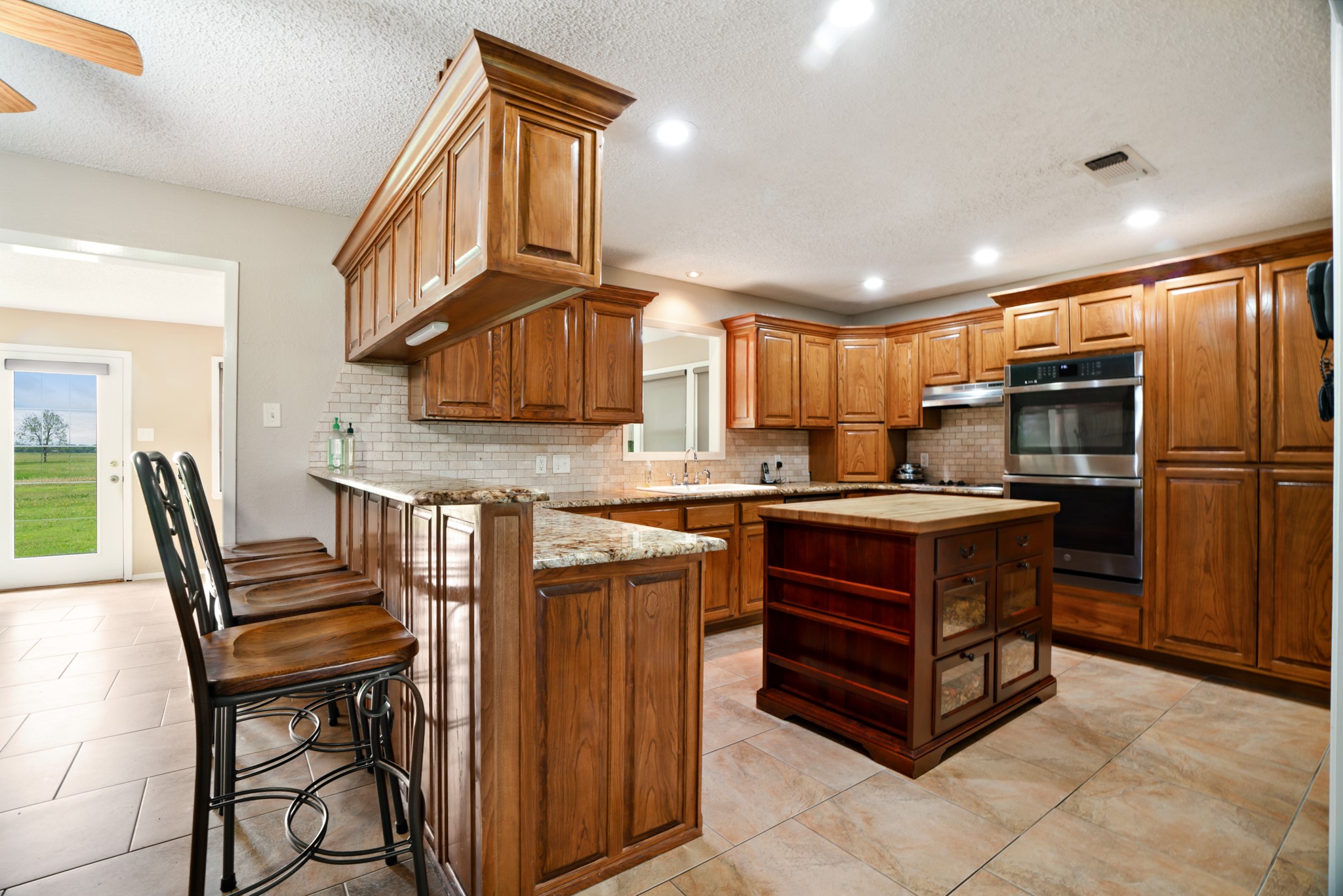 6951 Farm Road 1499 Sumner TX 75486