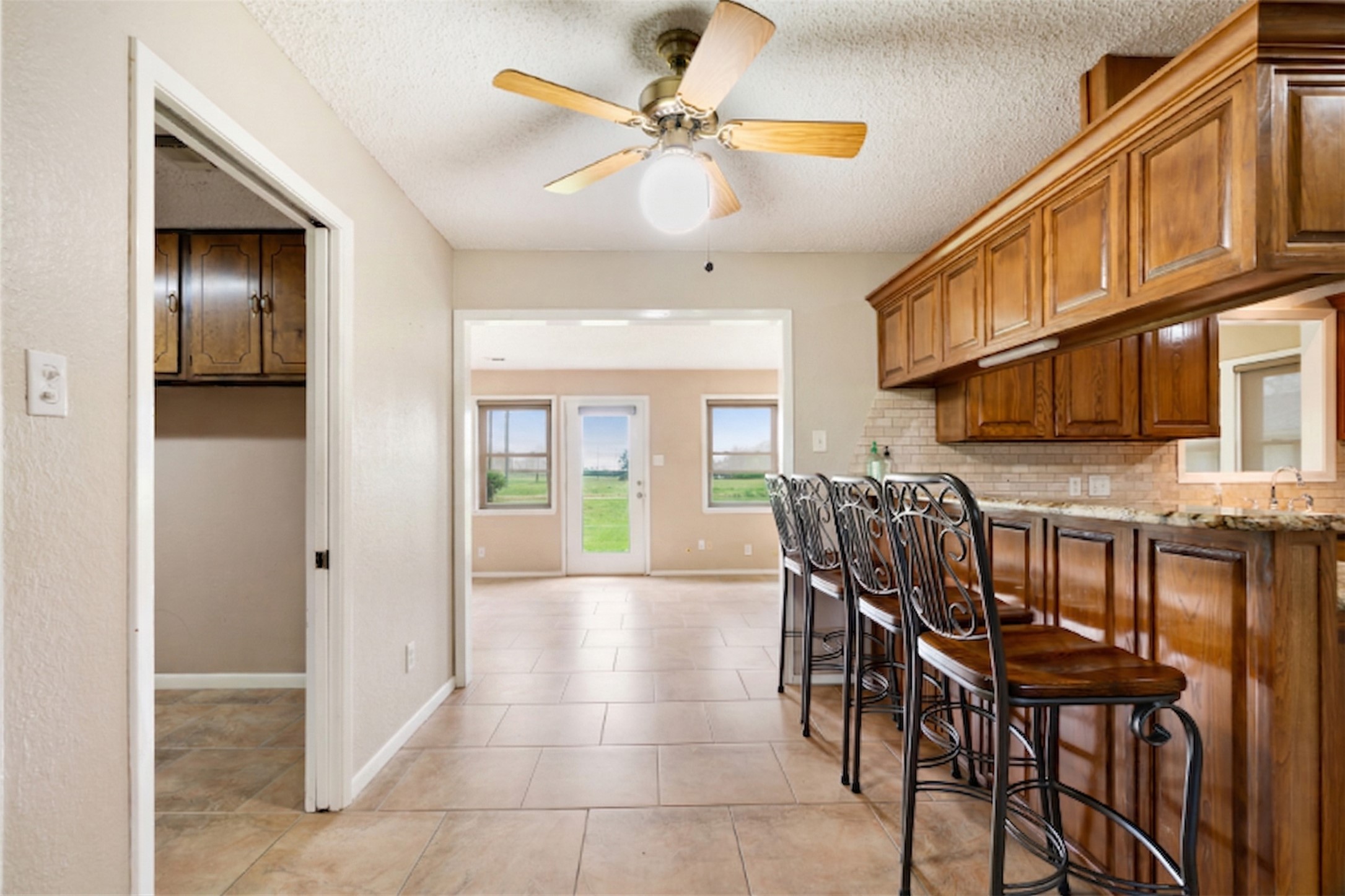 6951 Farm Road 1499 Sumner TX 75486