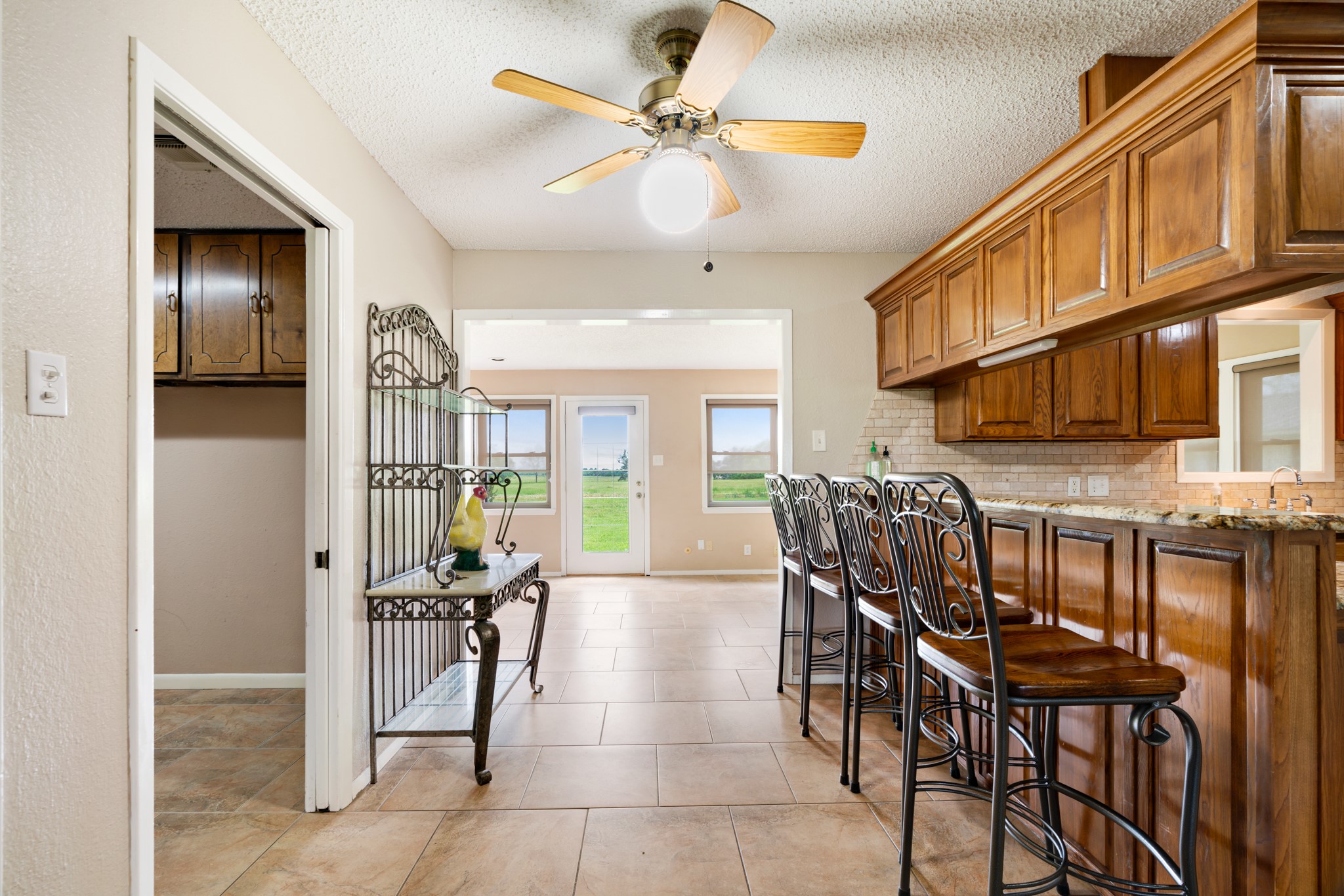 6951 Farm Road 1499 Sumner TX 75486
