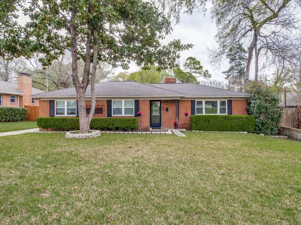2484 Wildoak Drive Dallas TX 75228