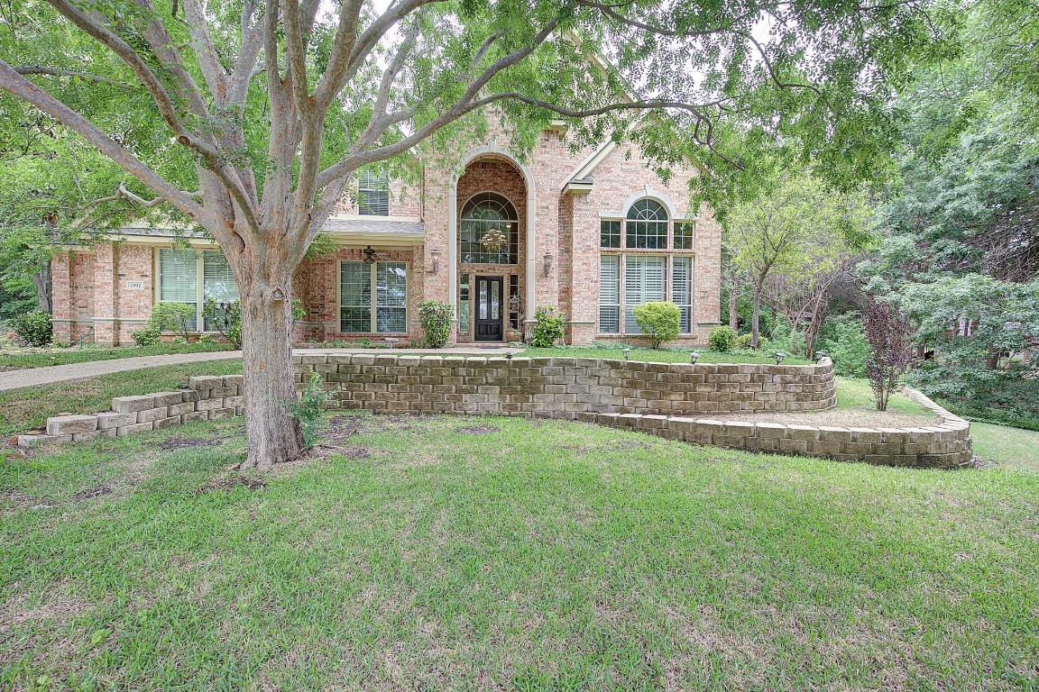 2302 Autumn Run Court Cedar Hill TX 75104