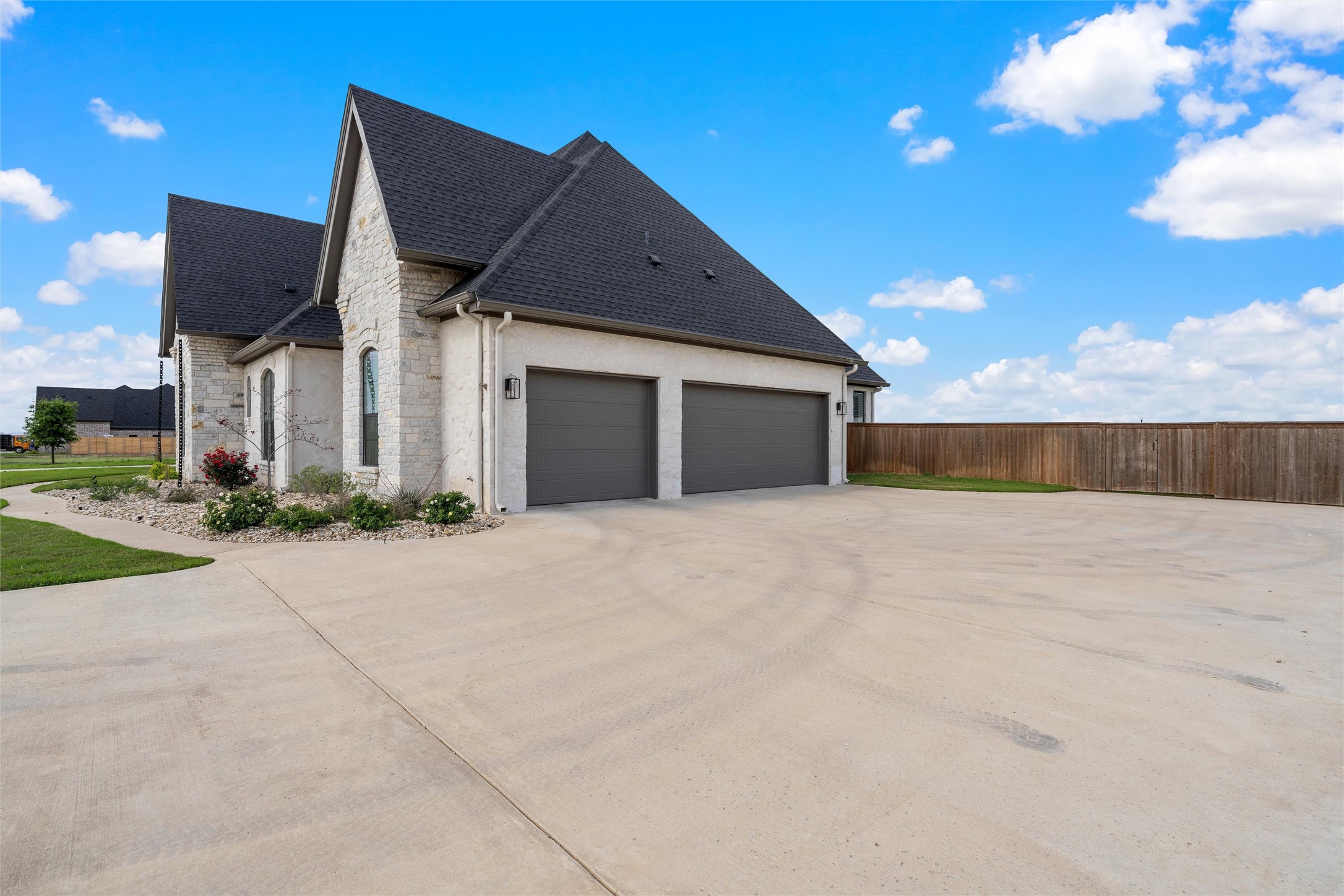 117 Iris Street Lorena TX 76655