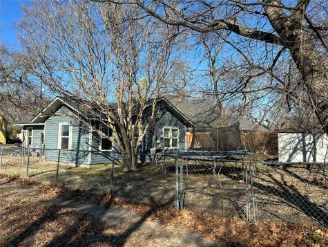 723 S Elm Street Sherman TX 75090