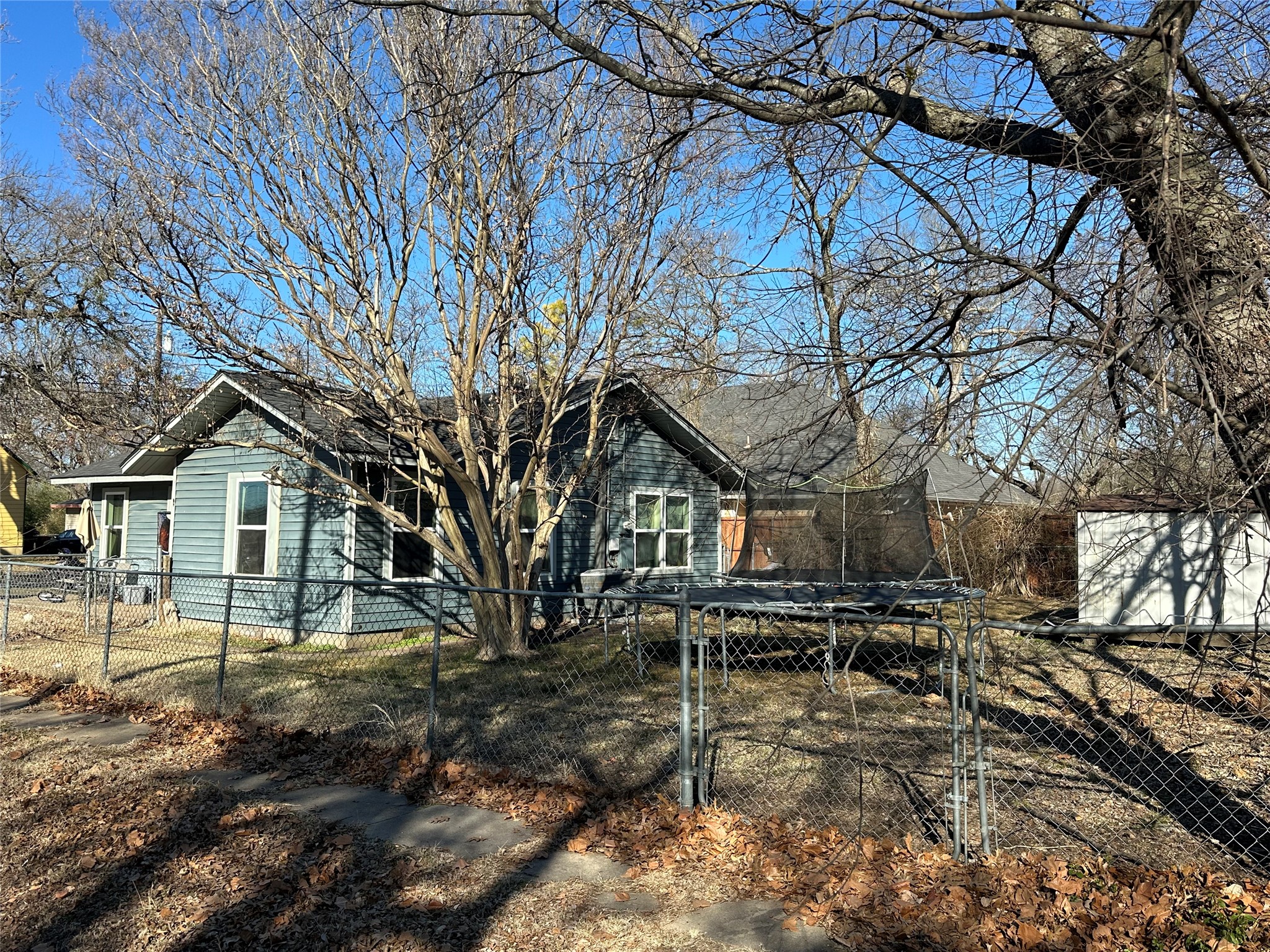 723 S Elm Street Sherman TX 75090