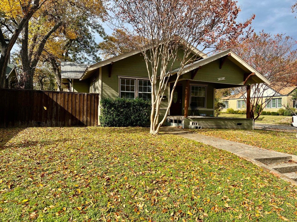247 N Waverly Drive Dallas TX 75208