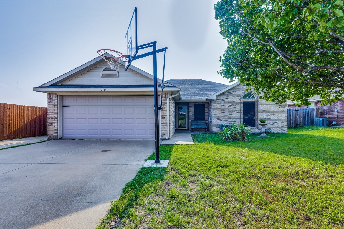 209 Seminole Trail Alvarado TX 76009