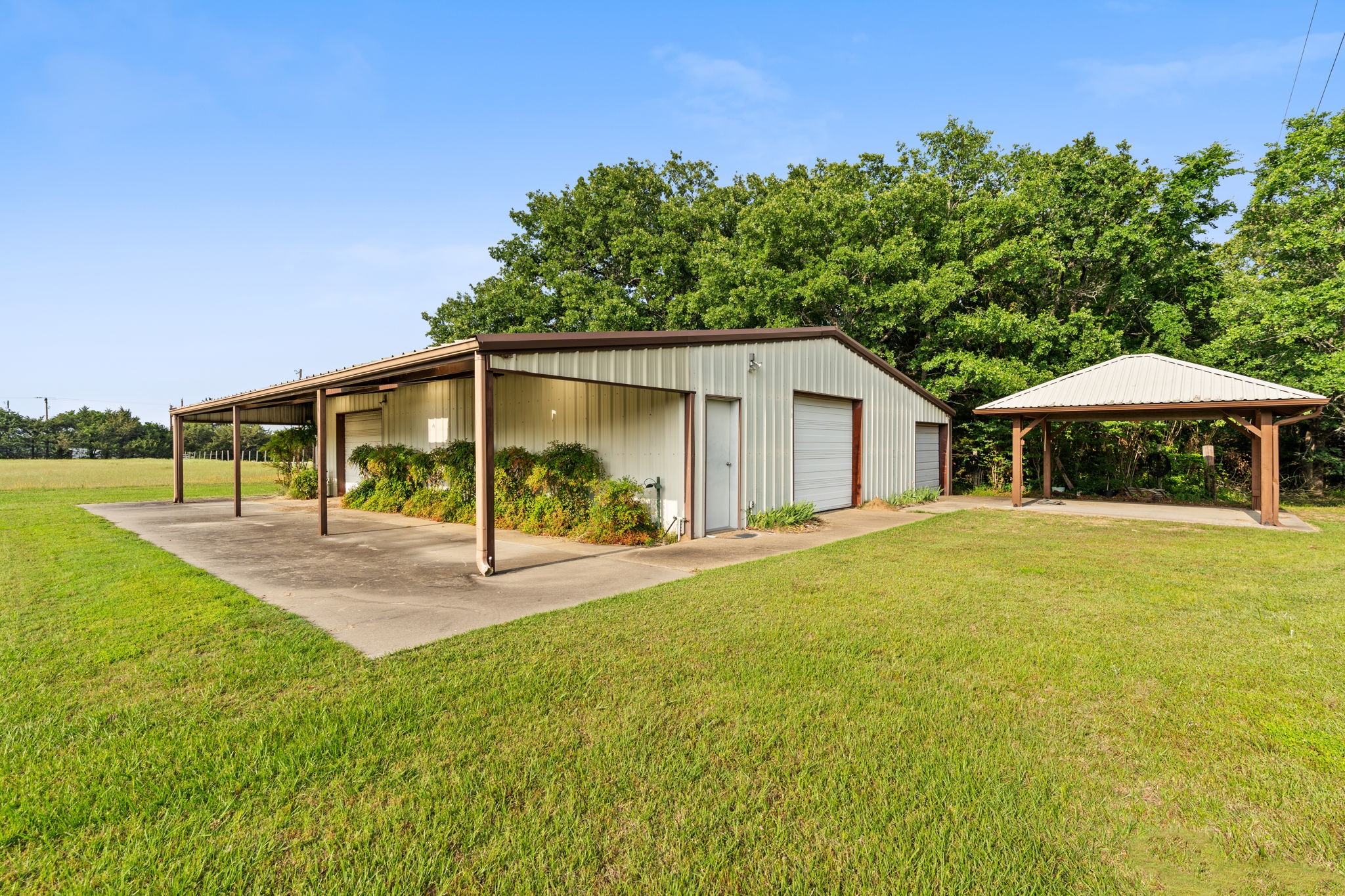 1604 Hollow Way Lane Quinlan TX 75474