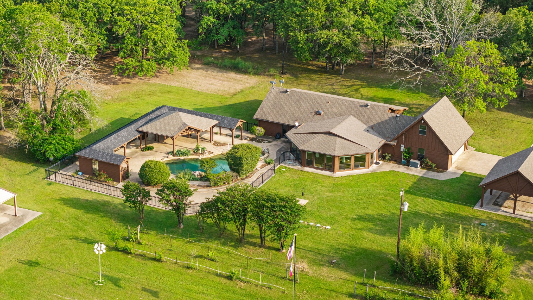 1604 Hollow Way Lane Quinlan TX 75474
