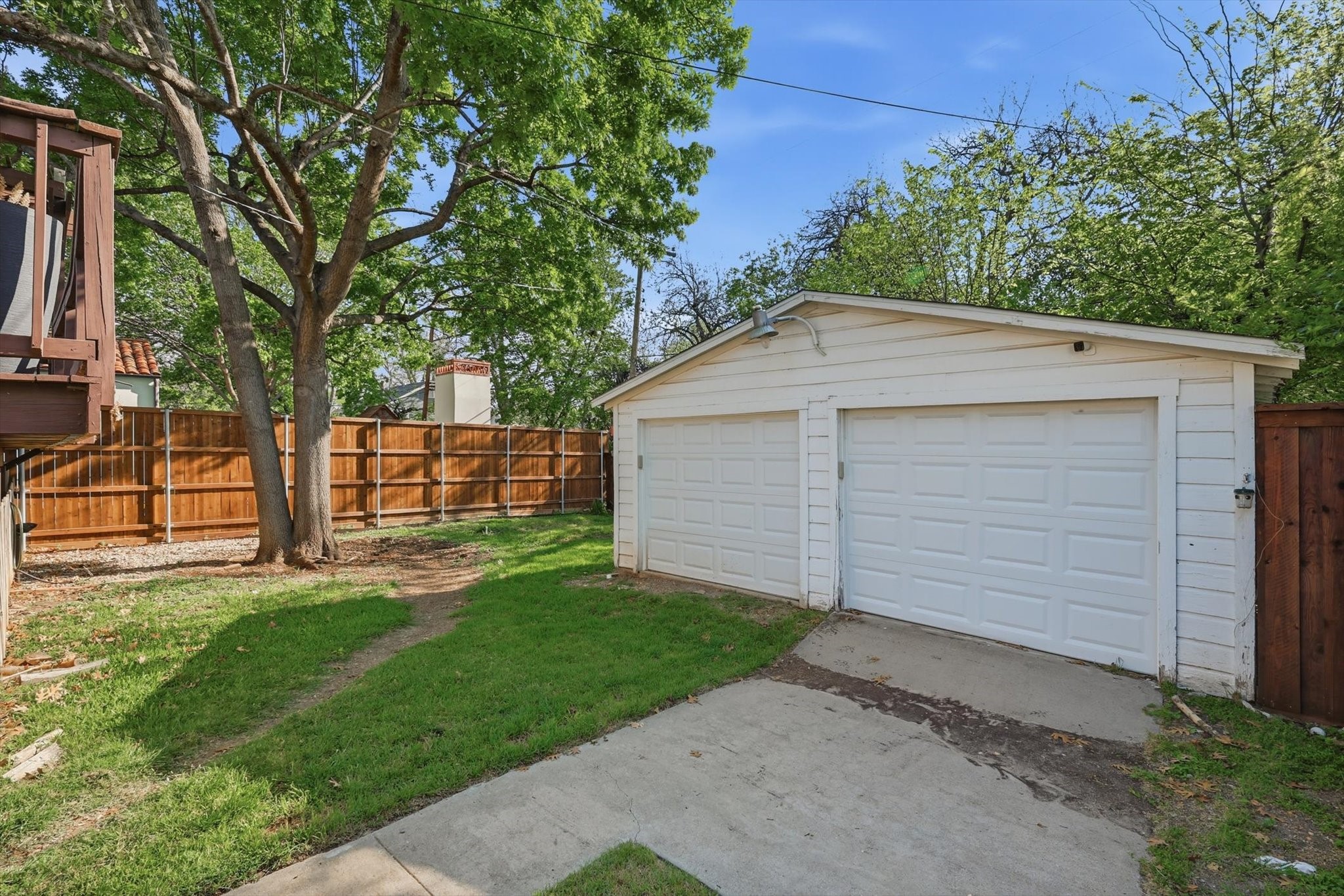 1809 Thomas Place Fort Worth TX 76107
