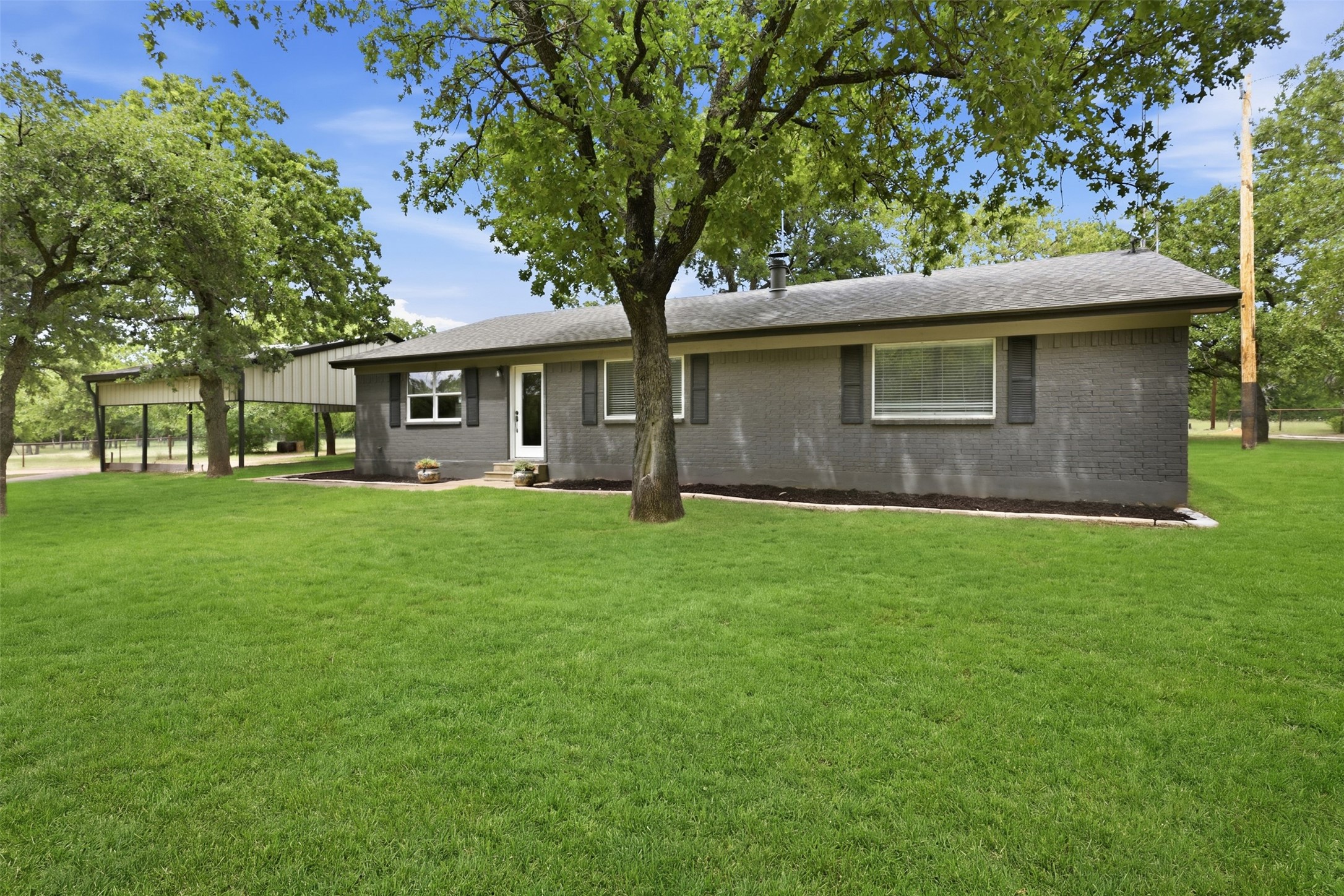 992 Fm 2210 Bridgeport TX 76426