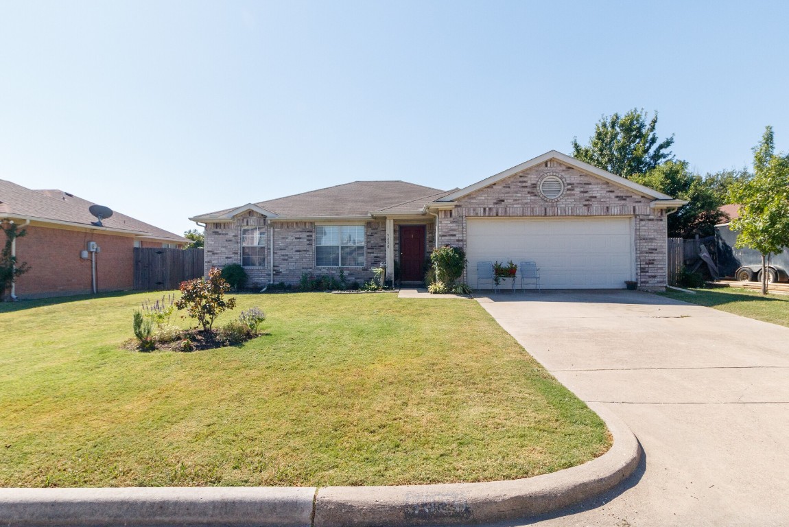 3020 Autumn Lea Drive Forest Hill TX 76140