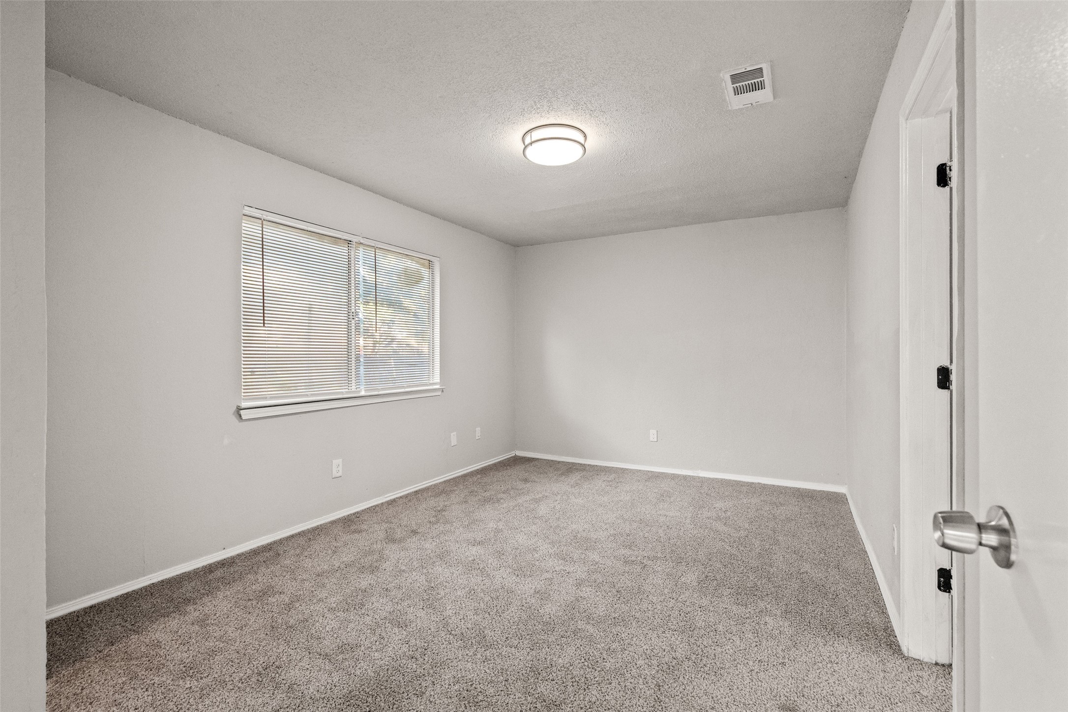 948 Carom Way Dallas TX 75217