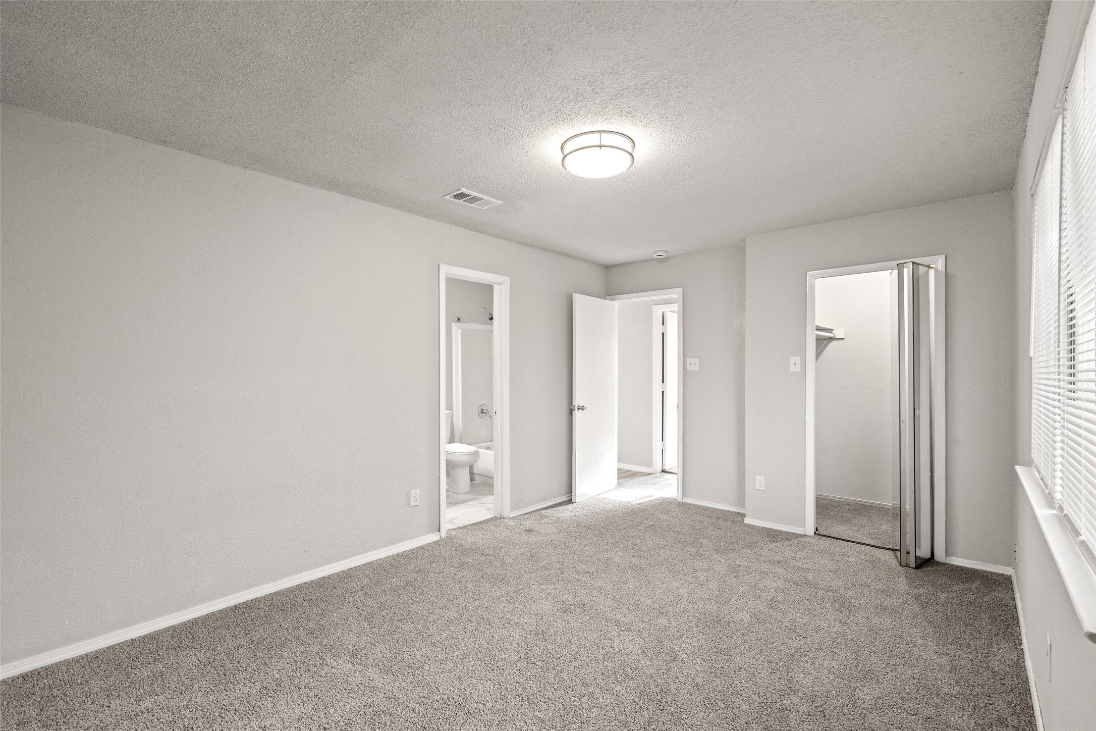 948 Carom Way Dallas TX 75217