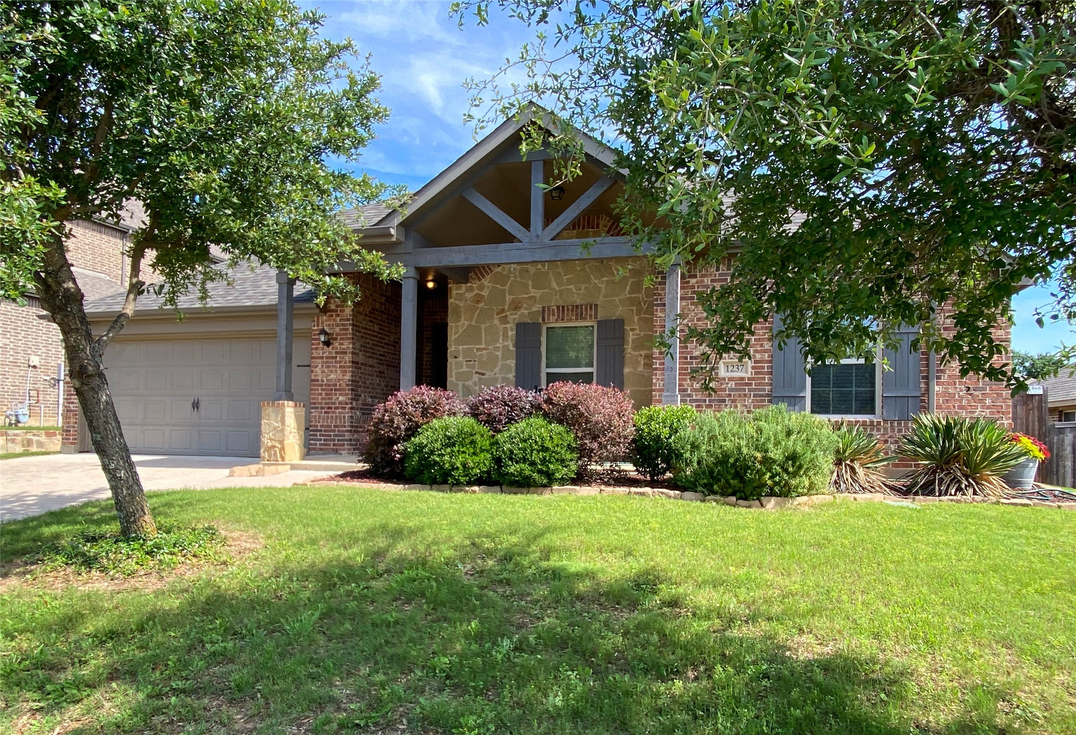 1237 Barberry Drive Burleson TX 76028