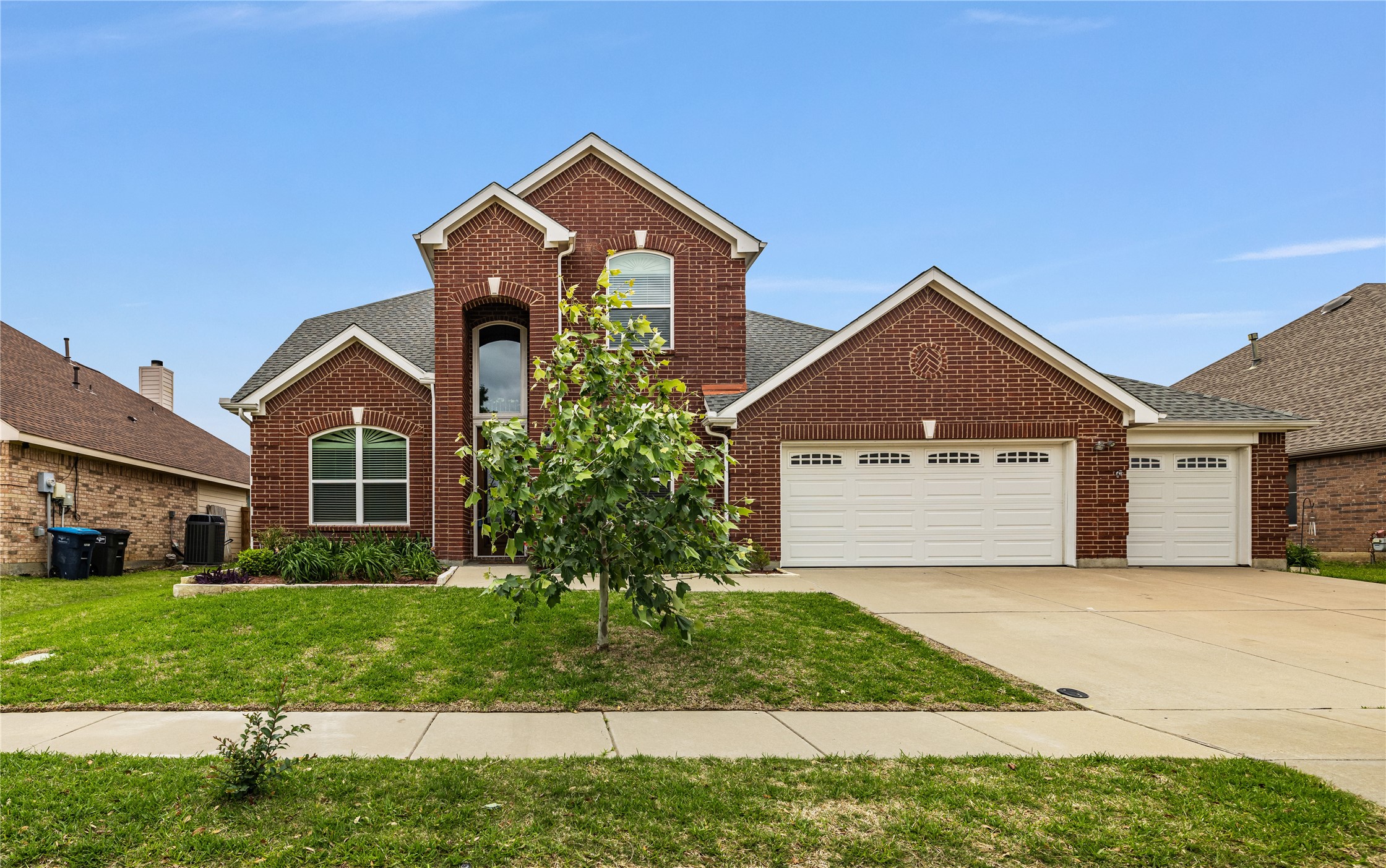 11853 Moorhen Circle Fort Worth TX 76244